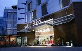 Hotel 88 Kedoya